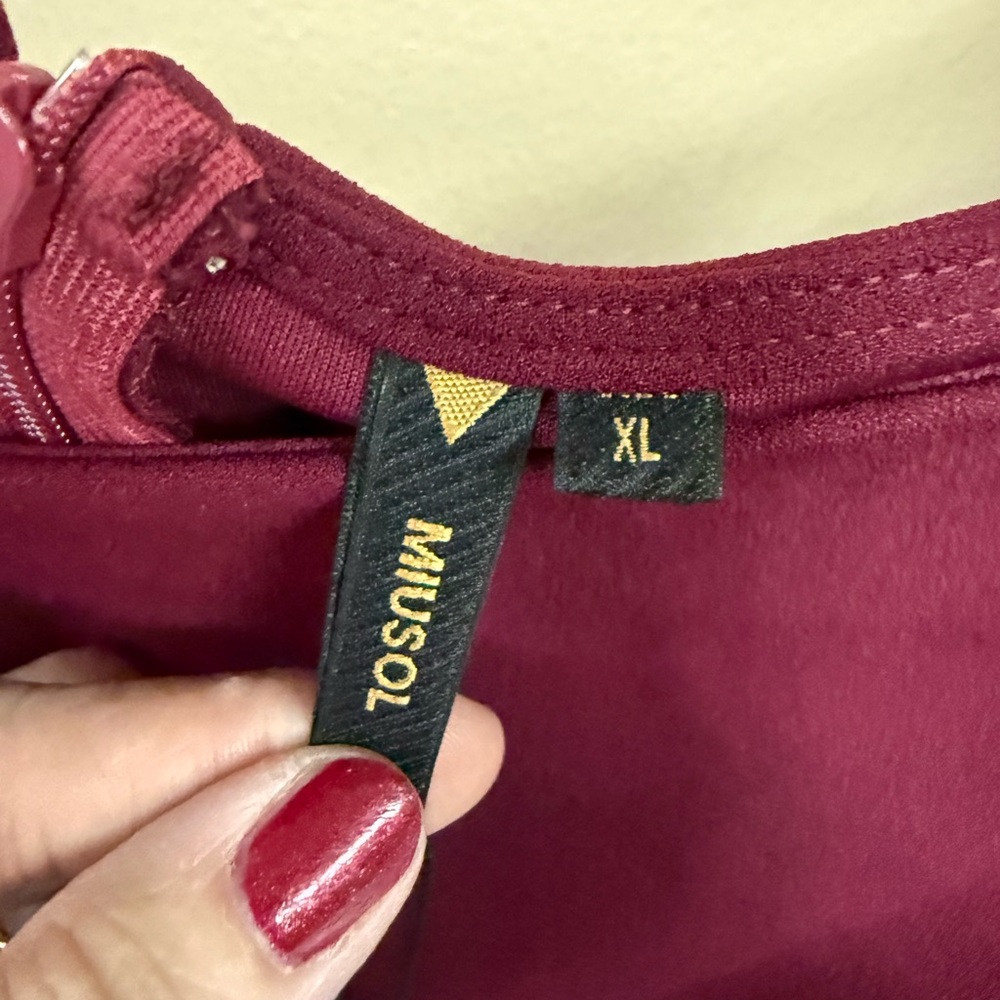 Miusol Elegant Burgundy Sleeveless Dress size XL NWT - Picture 3 of 4